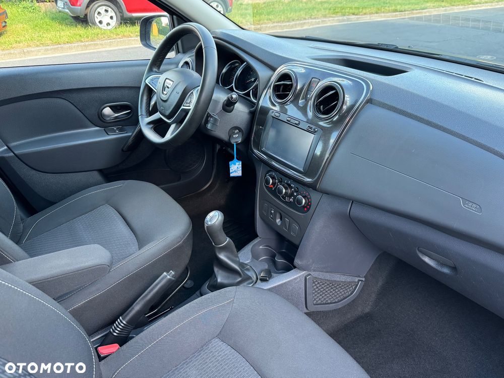 Dacia Sandero TCe 90 Laureate - 23