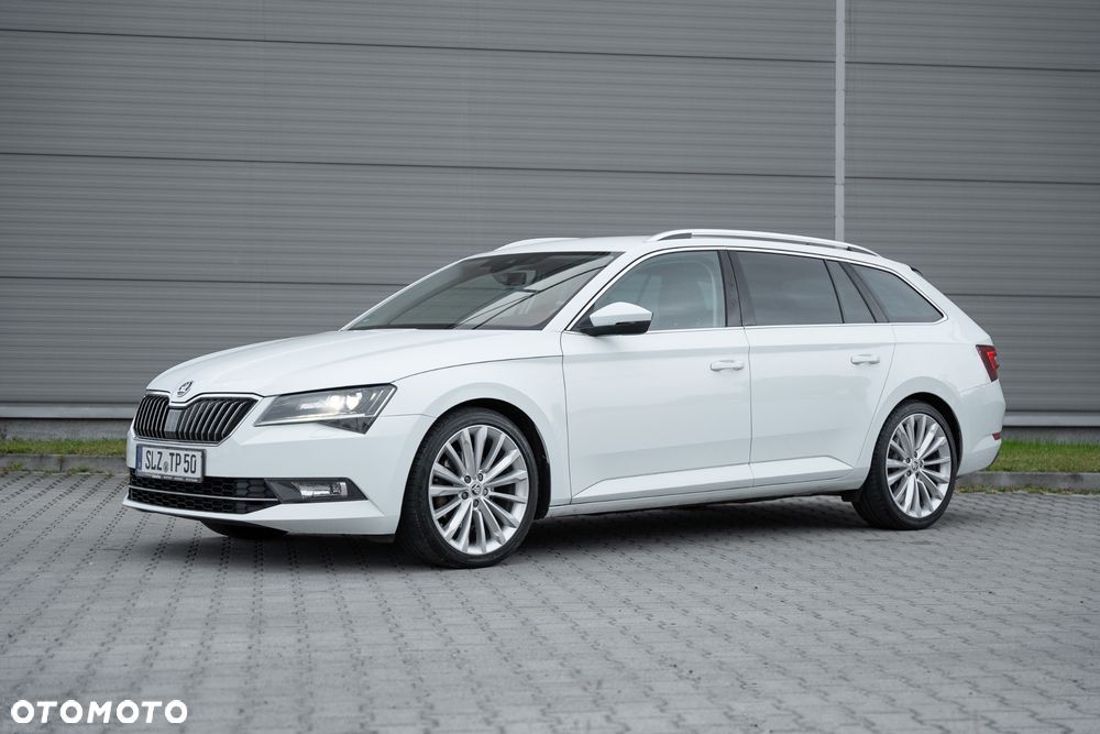 Skoda Superb 2.0 TDI L&K - 2