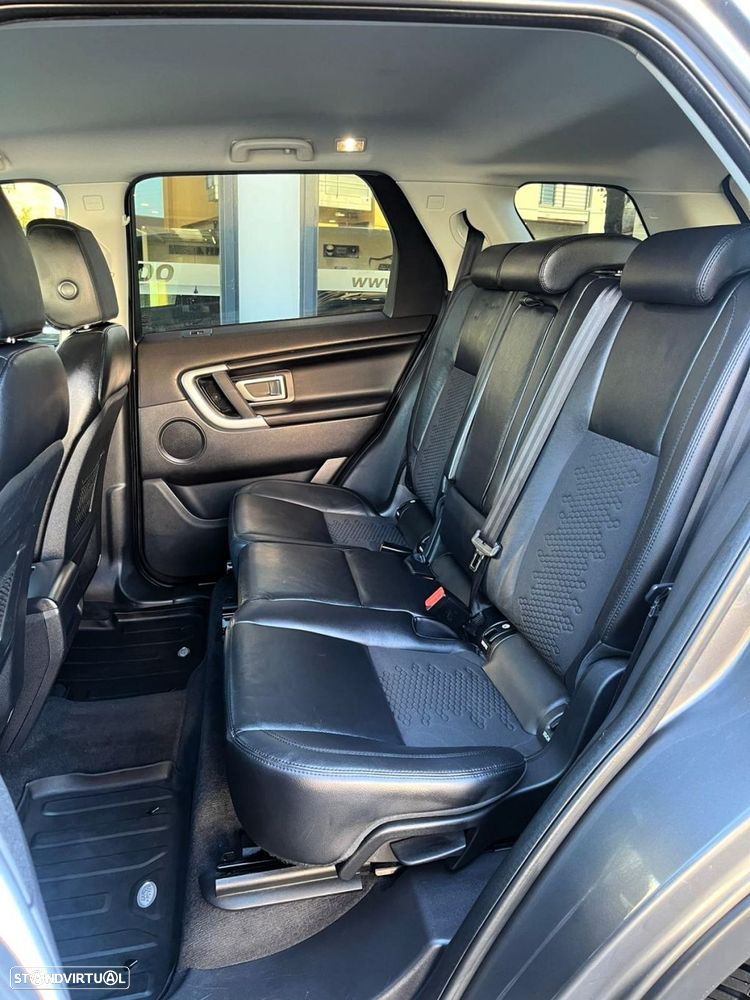 Land Rover Discovery Sport D150 HSE - 39