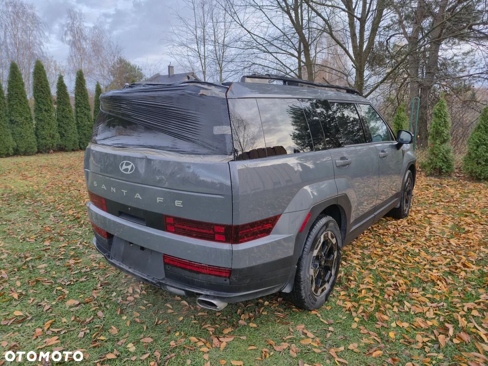 Hyundai Santa Fe - 23
