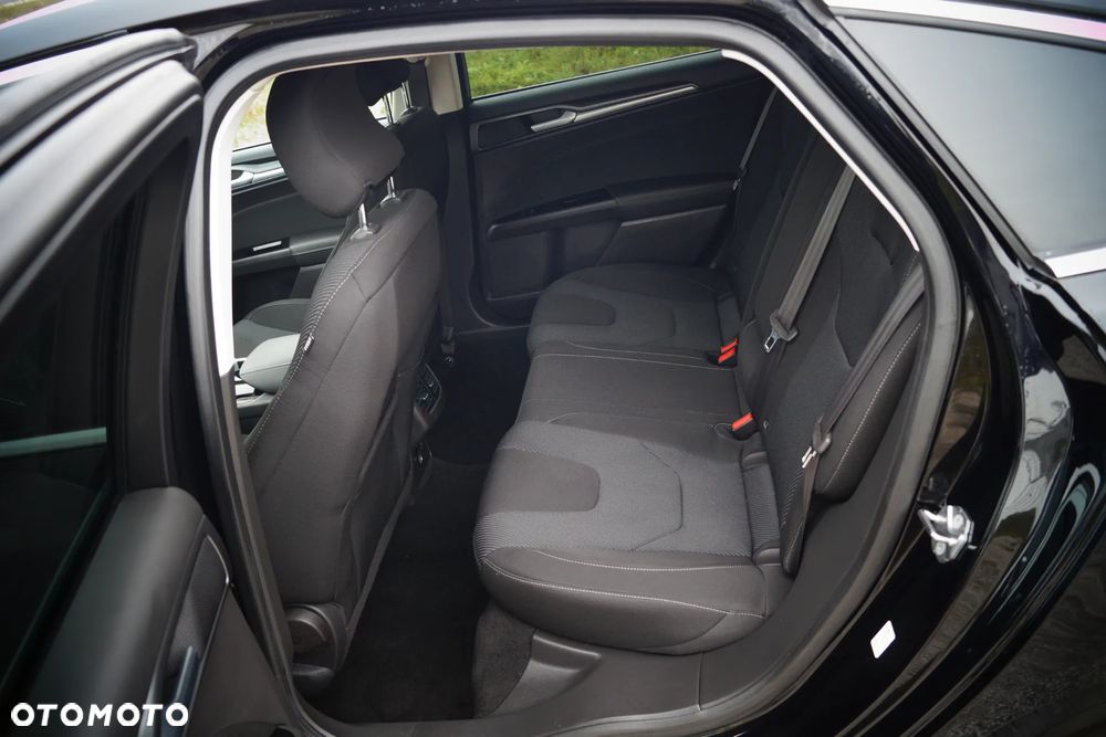 Ford Mondeo 2.0 TDCi Titanium PowerShift - 18