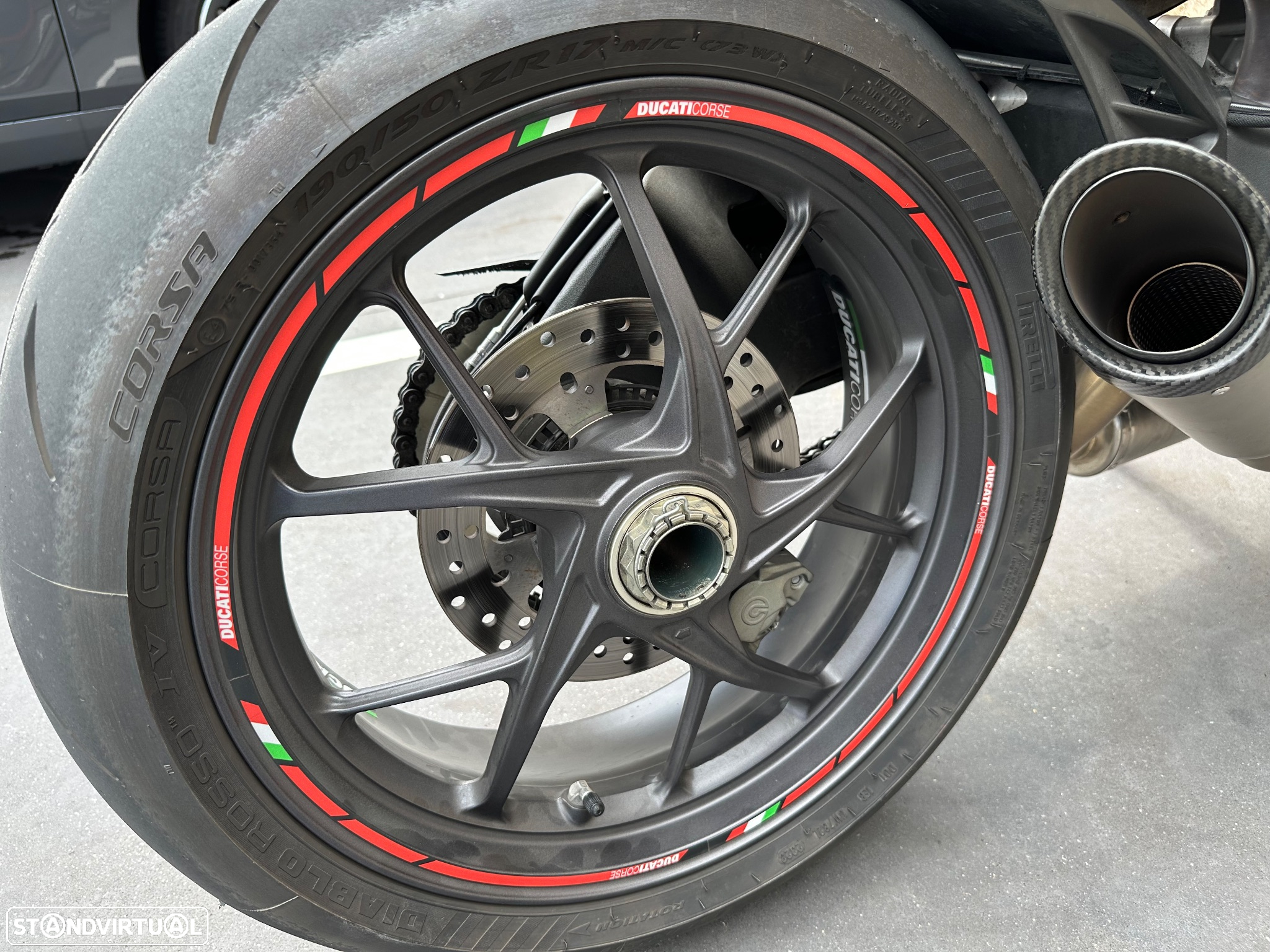 Ducati Panigale V2 Bayliss 20th Anniversary #59 - 40