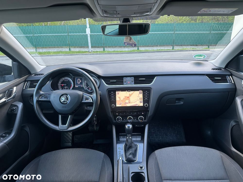 Skoda Octavia 2.0 TDI DSG Ambition - 12