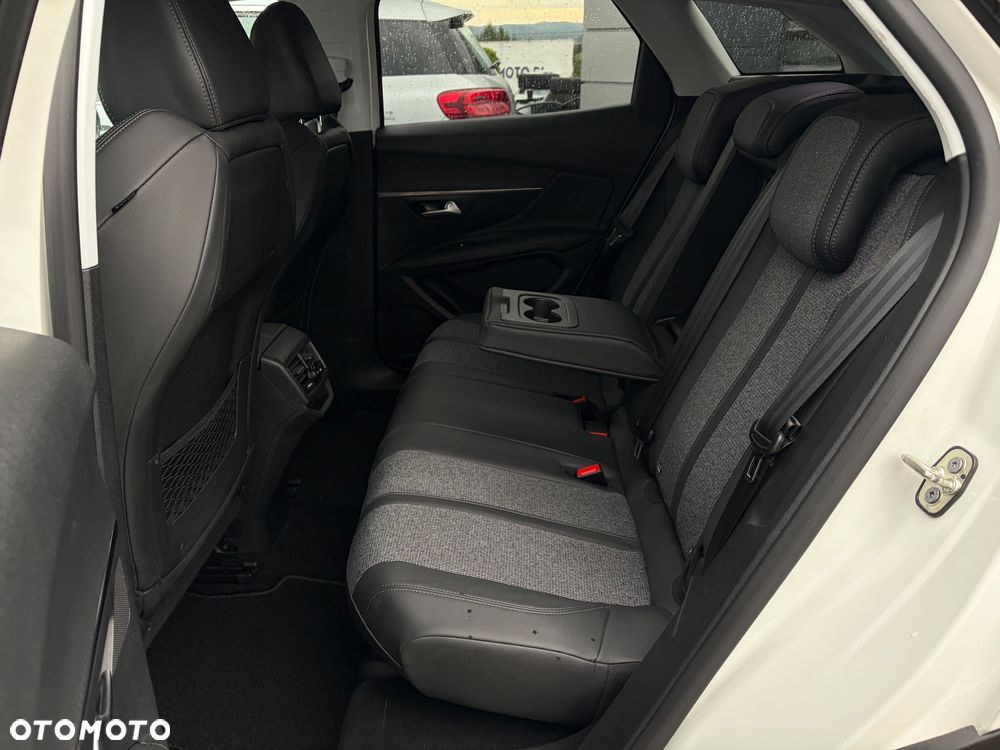Peugeot 3008 BlueHDi 130 Stop & Start Allure - 24