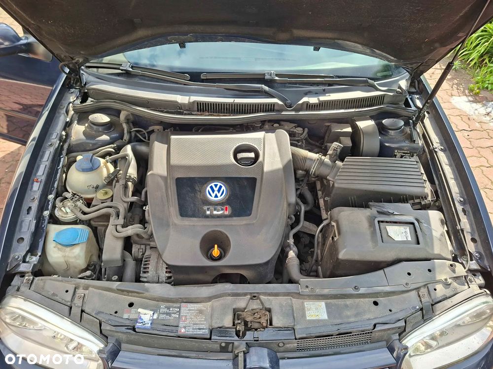 Volkswagen Golf - 9