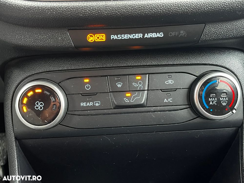 Ford Fiesta 1.1 Titanium - 21