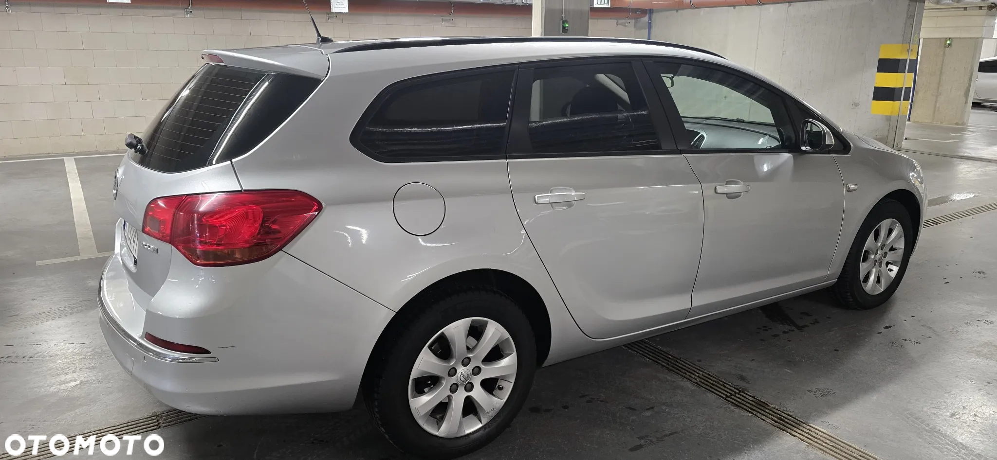 Opel Astra IV 1.4 T Enjoy - 4