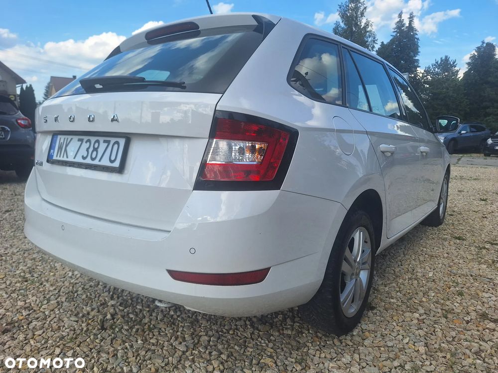 Skoda Fabia 1.0 TSI Ambition - 10