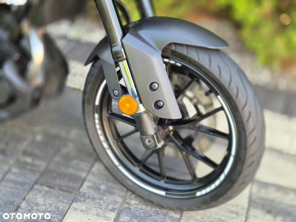 Yamaha MT - 10
