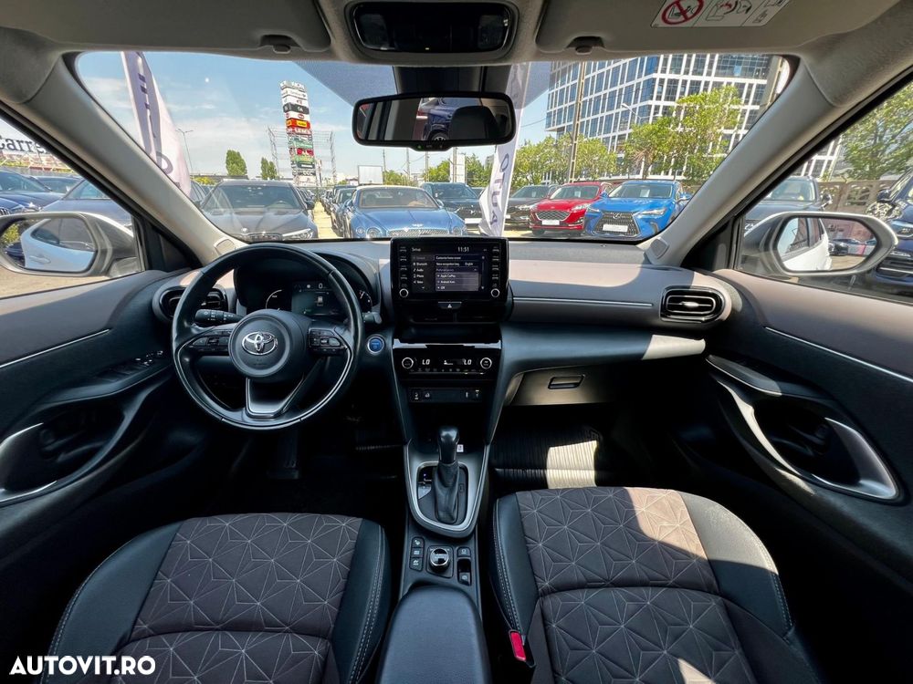 Toyota Yaris Cross - 27