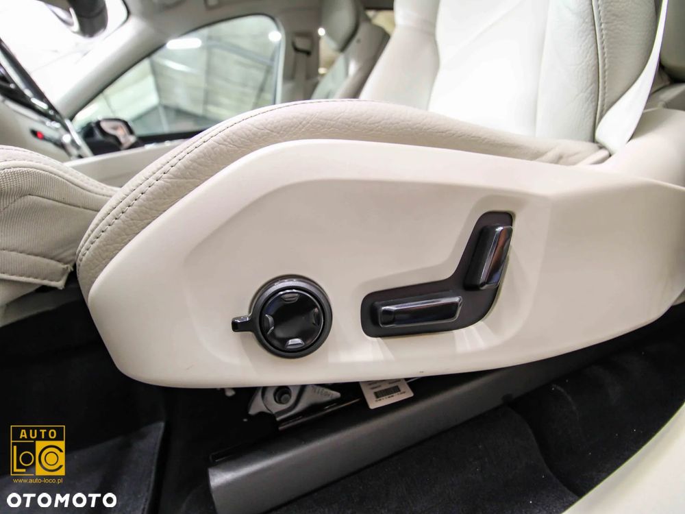 Volvo XC 60 T4 Geartronic Inscription - 32