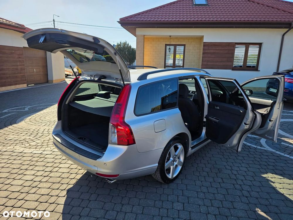 Volvo V50 - 32