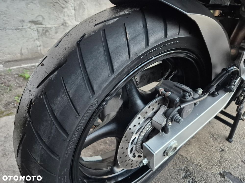 Yamaha FZ6 - 21