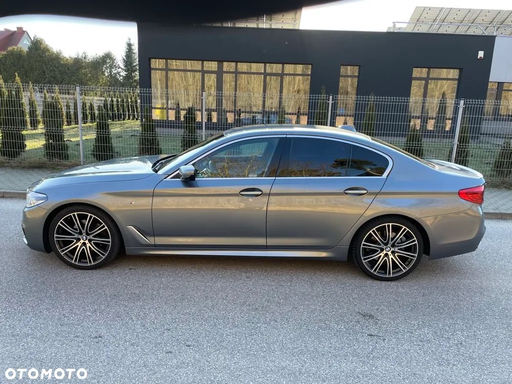 BMW Seria 5 520d M Sport Edition - 1