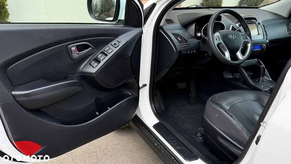 Hyundai ix35 2.0 CRDi 4WD Automatik Premium - 6