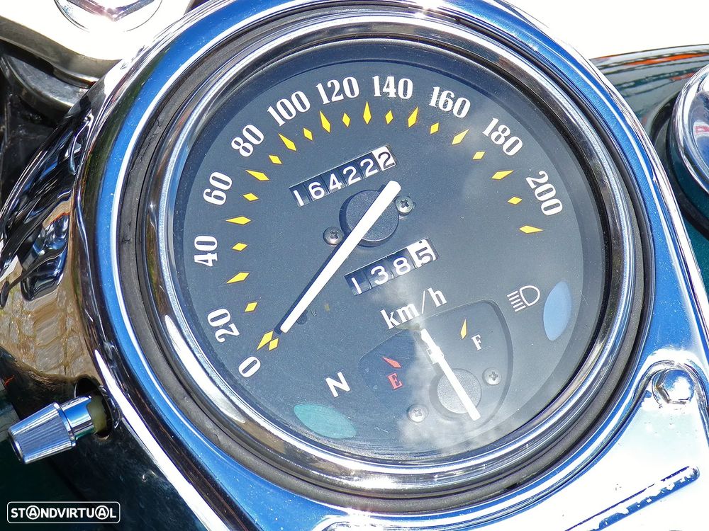 Kawasaki VN 1500 VULCAN CLASSIC - 4