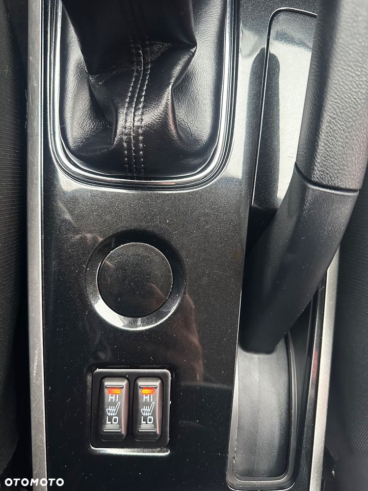 Mitsubishi Outlander 2.0 2WD Edition - 25