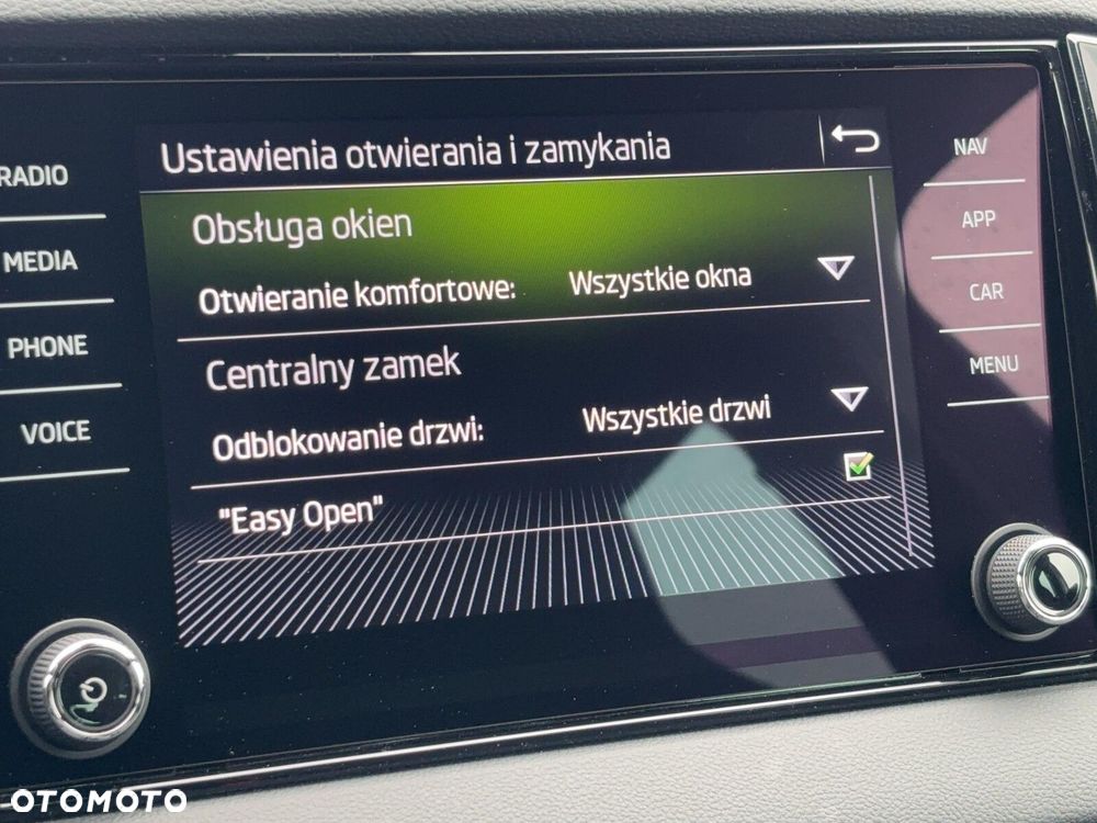 Skoda Karoq 1.5 TSI ACT Sportline DSG - 36