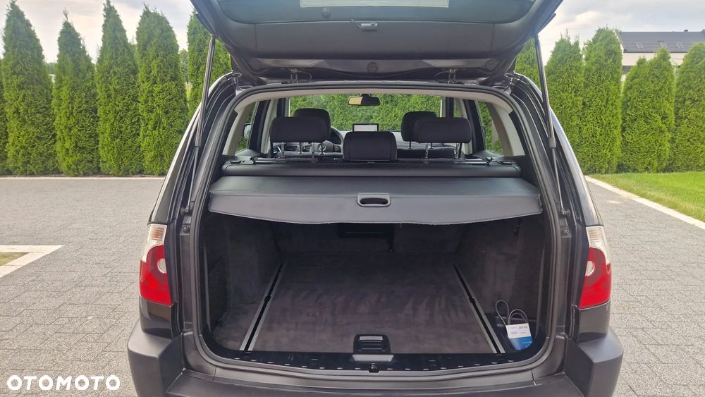 BMW X3 xDrive20i Edition Exclusive - 29