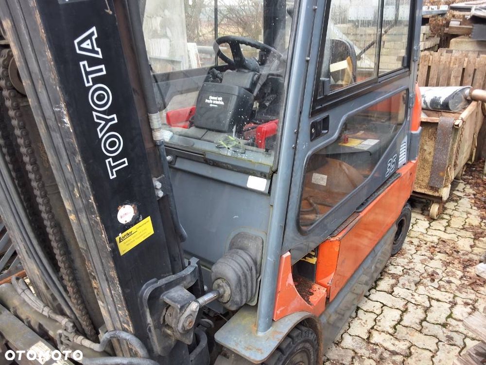 Toyota 7FBMF35 - 2