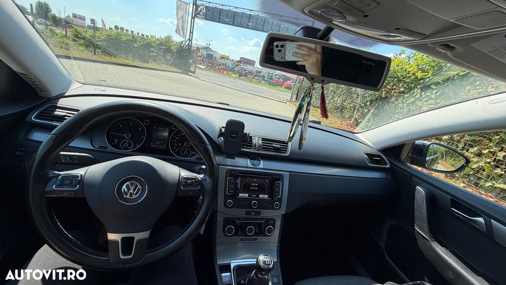 Volkswagen Passat 2.0 TDI BlueMotion Technology Comfortline - 6
