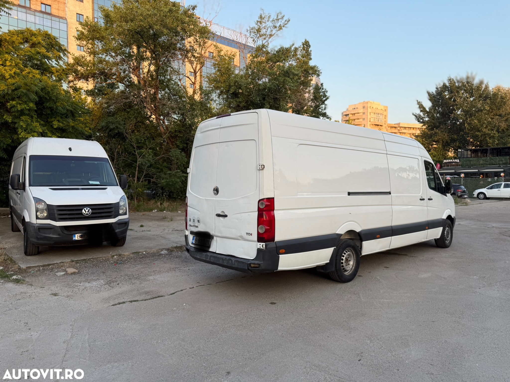 Volkswagen Crafter 2017 VW 2.0 140cai Unic Proprietar de Noua Km Reali Carte Service Istoric Complet Stare buna Fără rugina Duba Autoutilitara NU Sprinter - 22