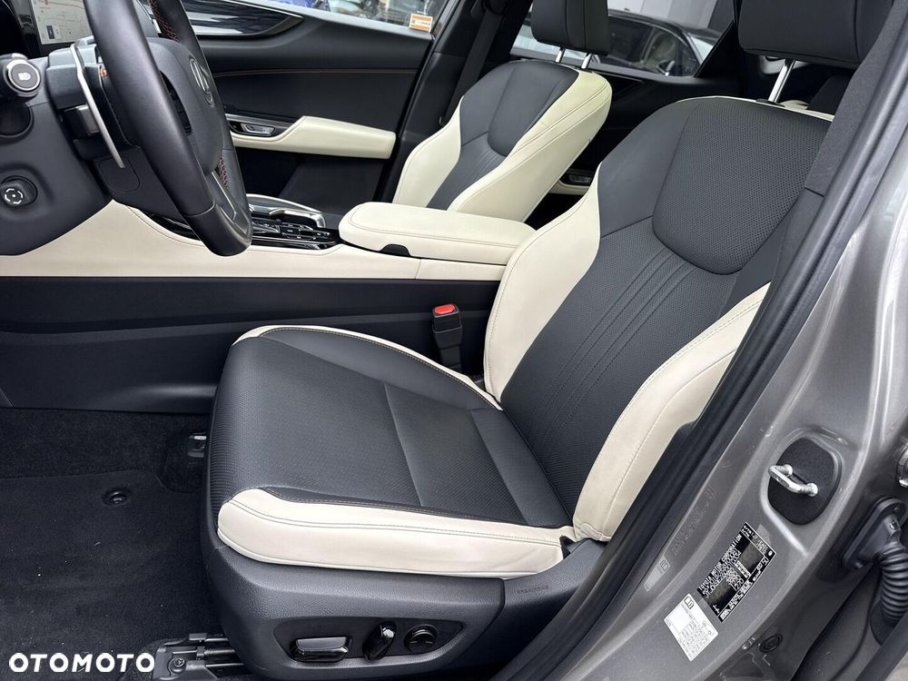 Lexus NX 350h Prestige AWD - 16