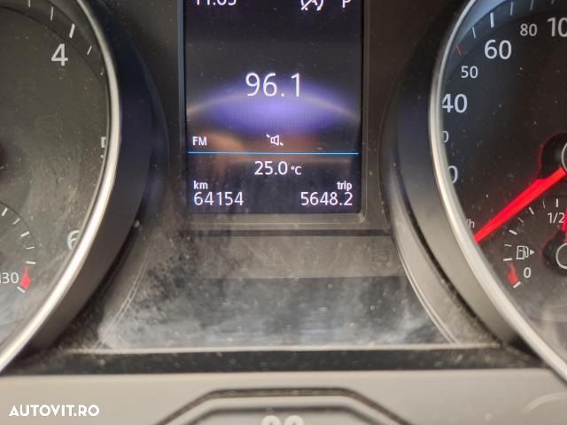 Volkswagen Passat - 7