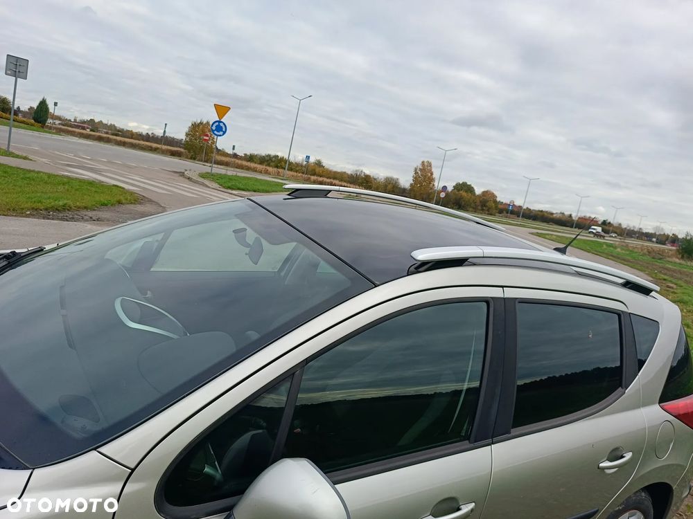 Peugeot 207 1.4 - 9