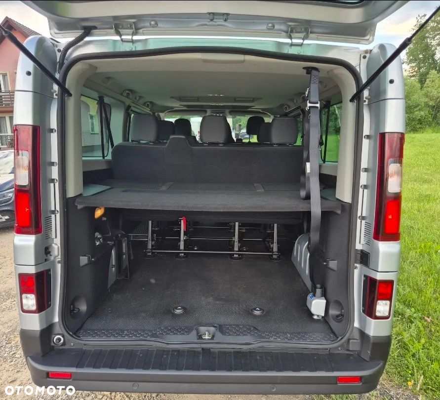Renault Trafic - 8