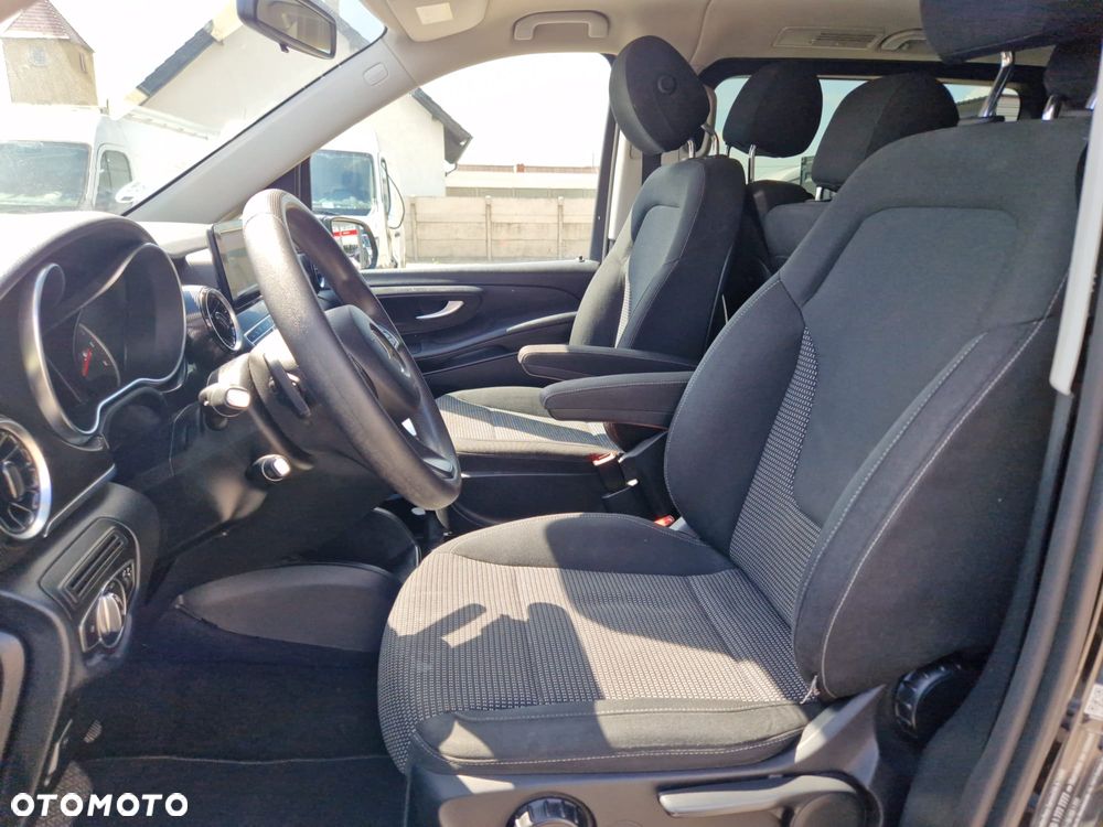 Mercedes-Benz Klasa V 220 d extralang 9G-TRONIC Special Edition Style - 20