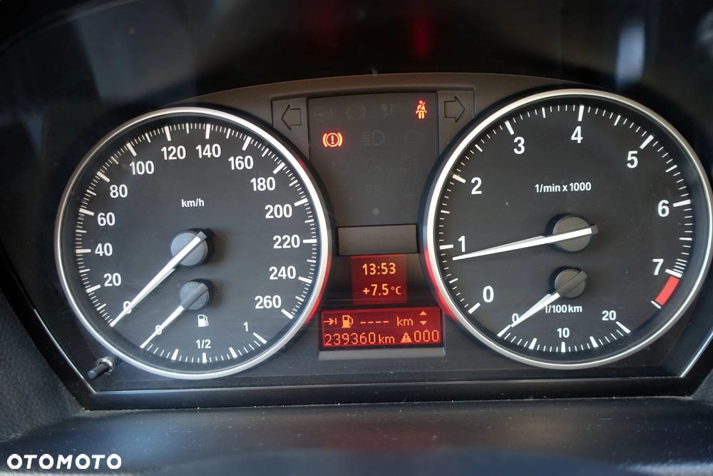 BMW Seria 3 320i Edition Sport - 20