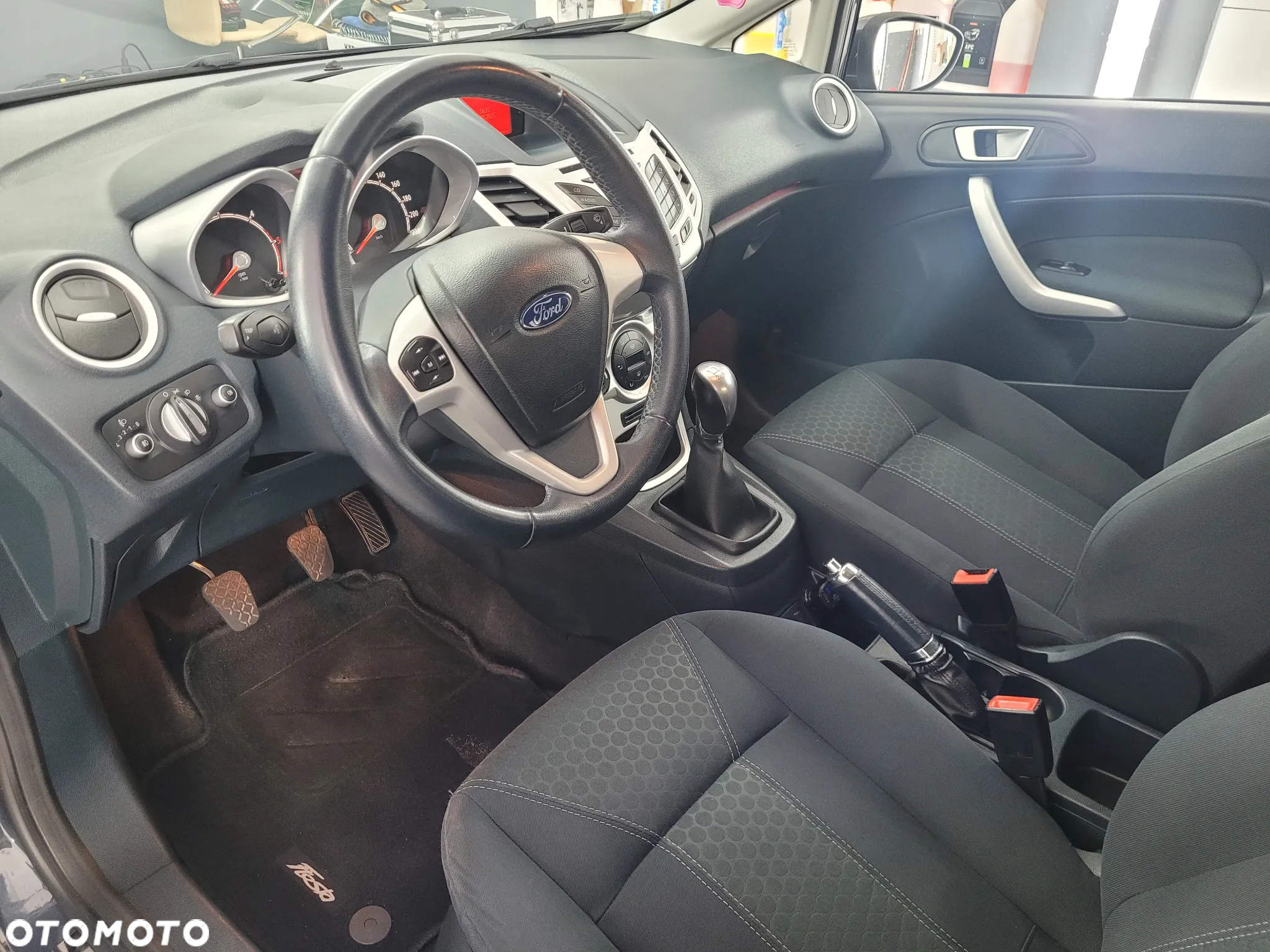 Ford Fiesta 1.6 TDCi ECOneticTitanium ASS - 8