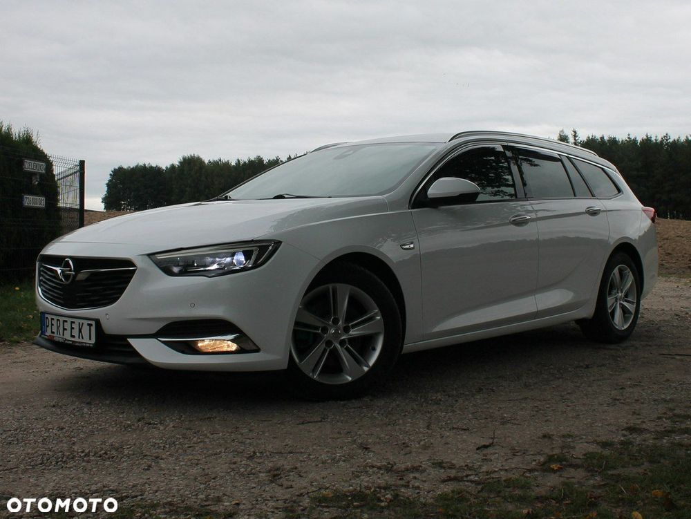 Opel Insignia - 24