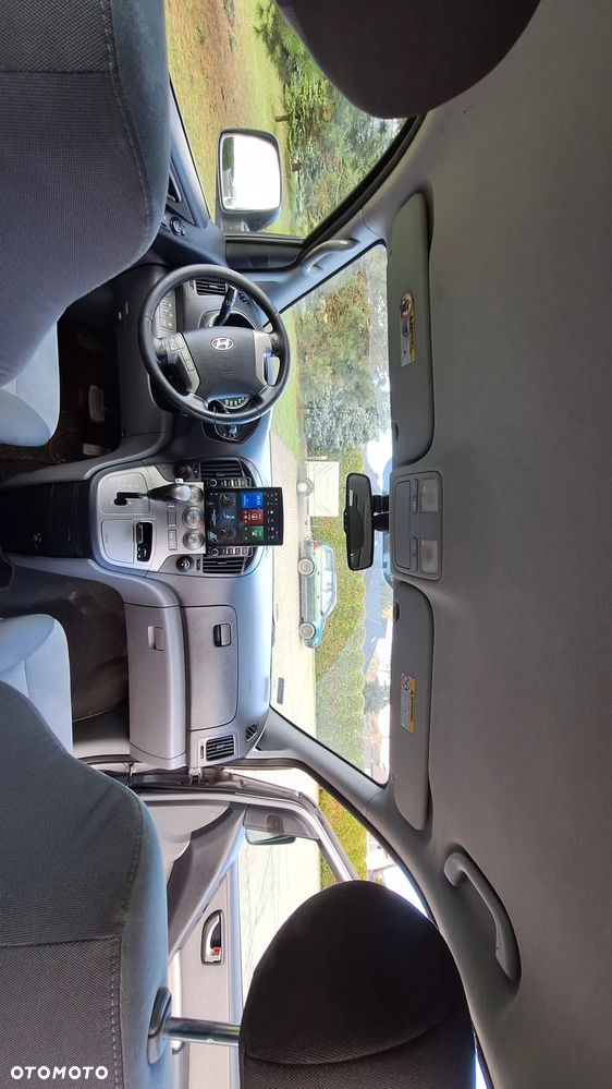 Hyundai H-1 - 7
