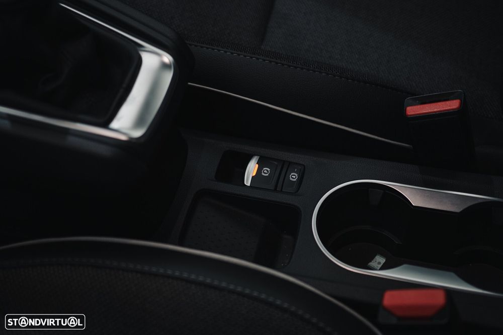 Renault Captur 1.0 TCe Evolution - 23