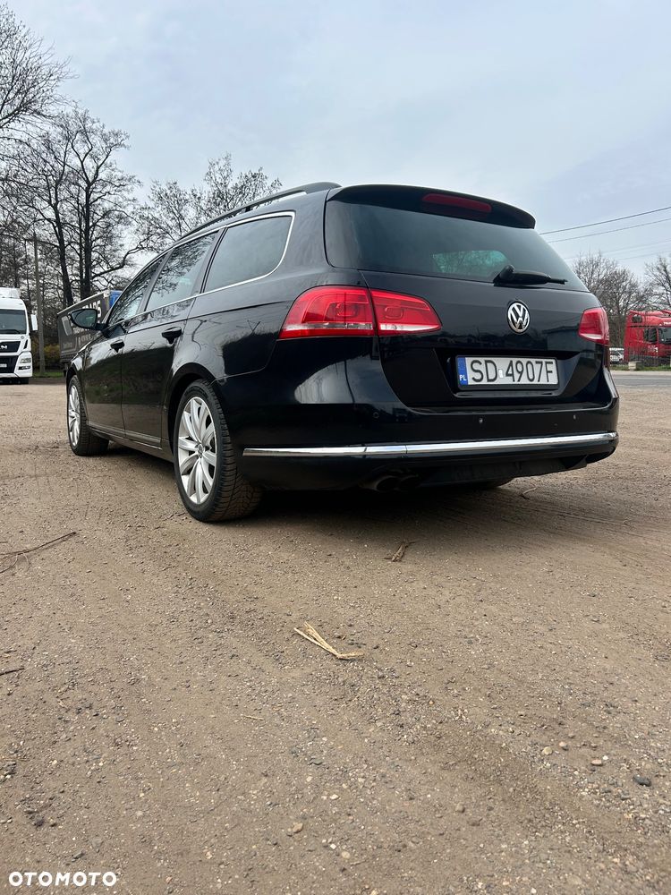 Volkswagen Passat 2.0 TDI Comfortline DSG - 4