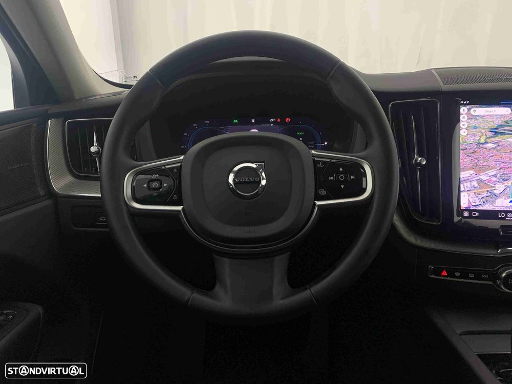 Volvo XC 60 2.0 T6 PHEV Plus Dark AWD - 10