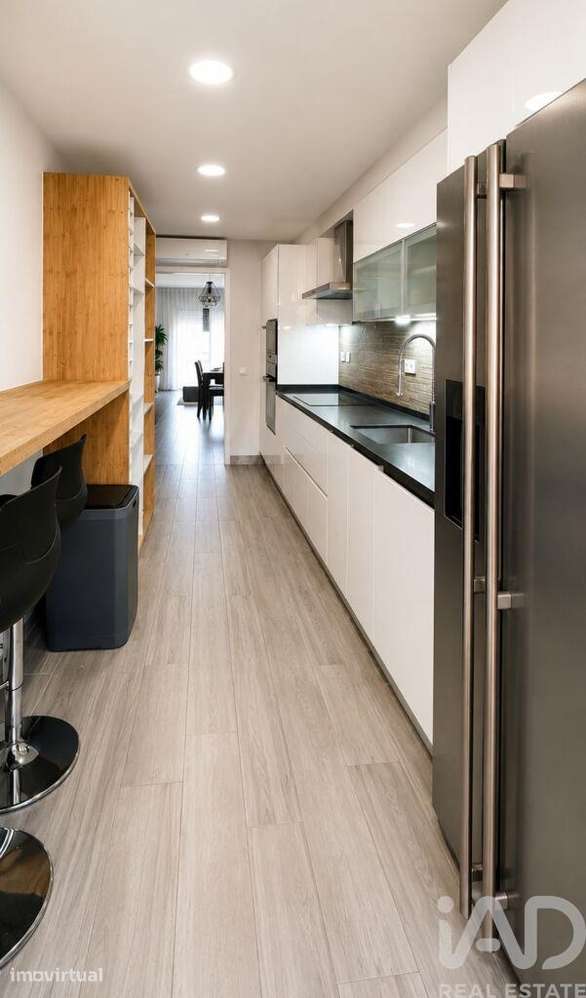 Apartamento T2 em Faro de 95 m2 - Grande imagem: 4/12