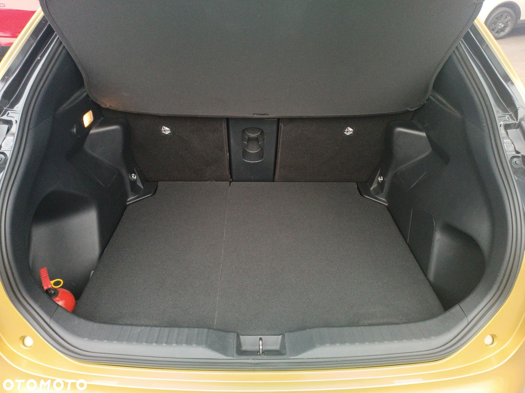 Toyota Yaris Cross - 12