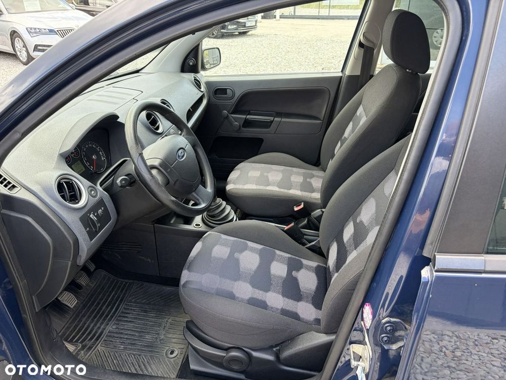 Ford Fusion 1.4 Ambiente - 9