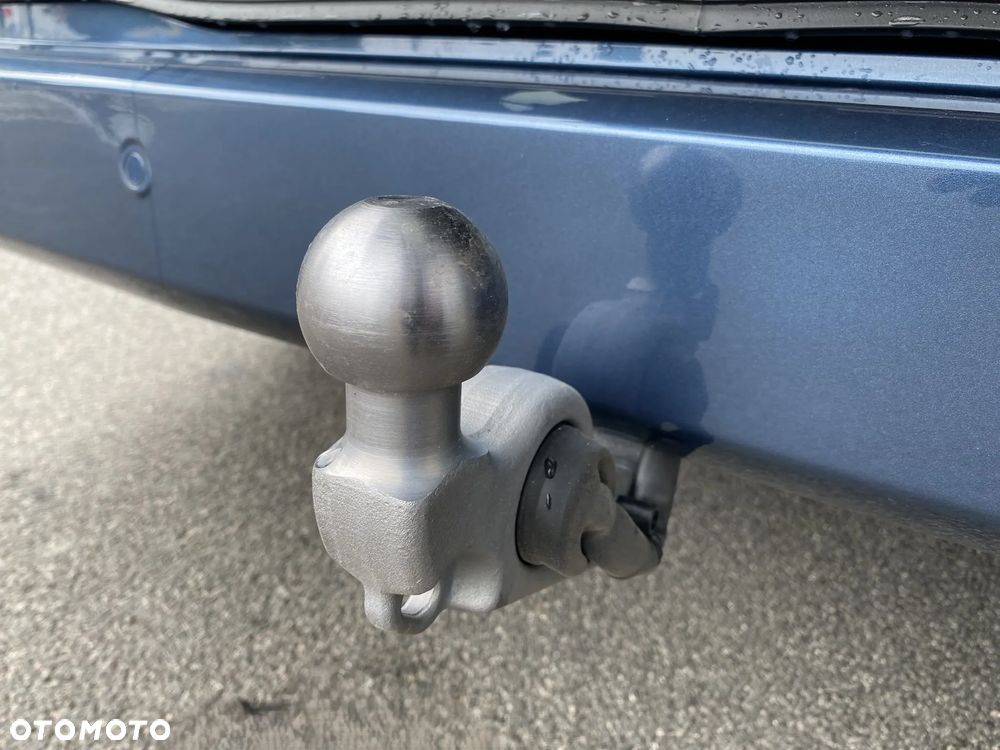 Ford Tourneo Custom 2.0 EcoBlue 320 L2 Titanium - 22