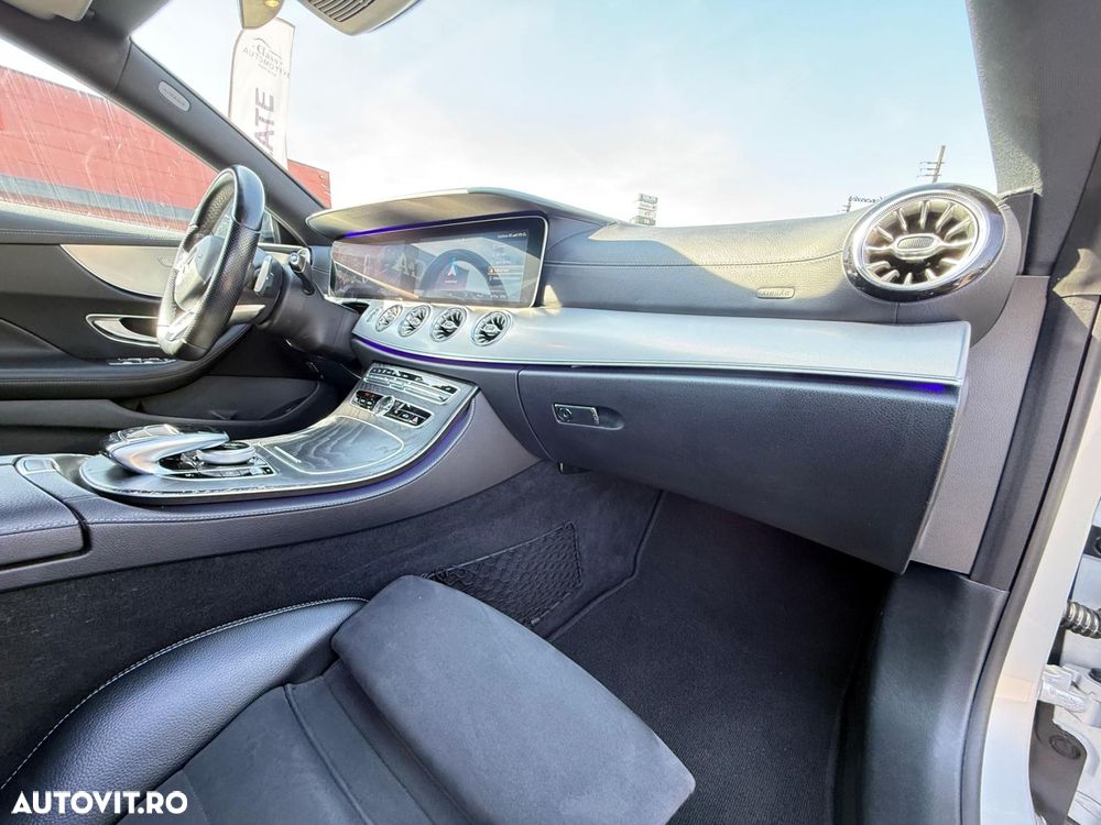 Mercedes-Benz E 200 Coupe Aut. - 27