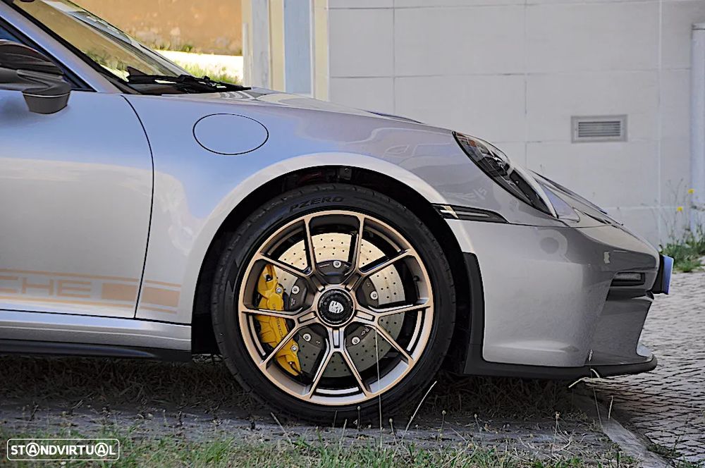 Porsche 911 (992) GT3 Touring Package - 19