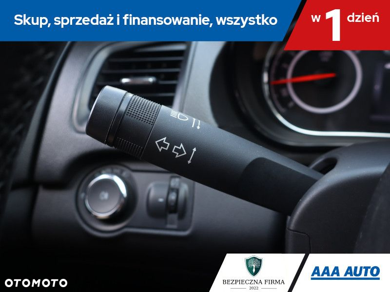 Opel Insignia - 17