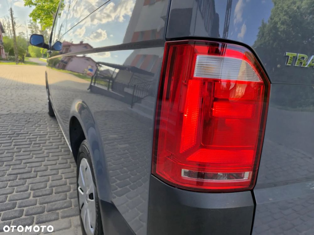 Volkswagen Transporter Lang - 18