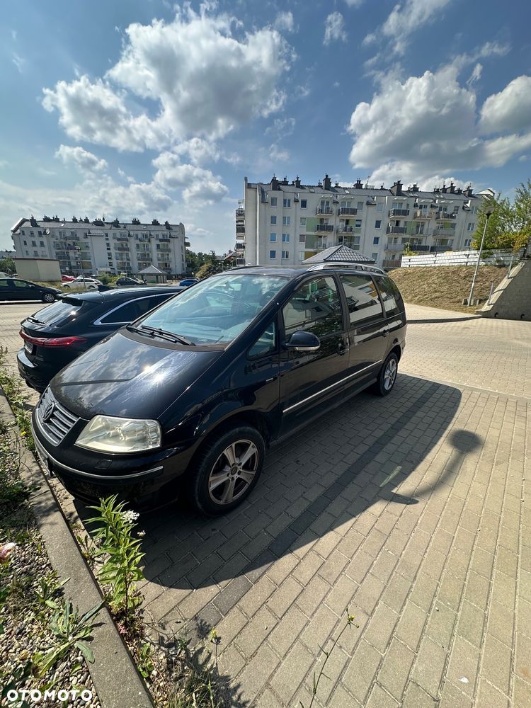 Volkswagen Sharan 2.8 V6 Highline - 9