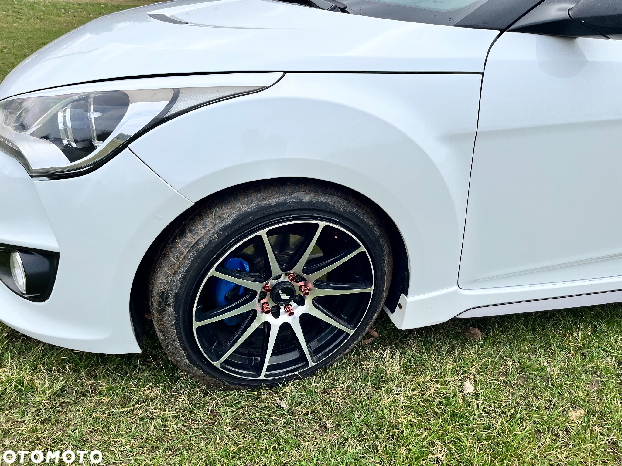 Hyundai Veloster 1.6 T-GDI Executive - 7