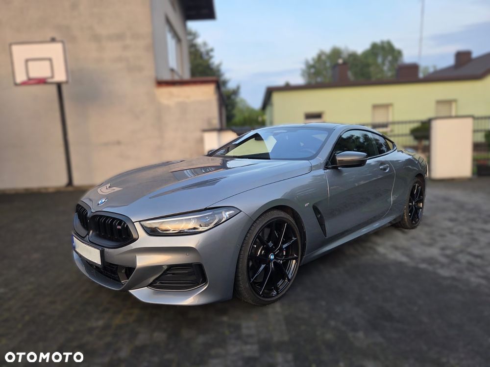 BMW Seria 8 - 1