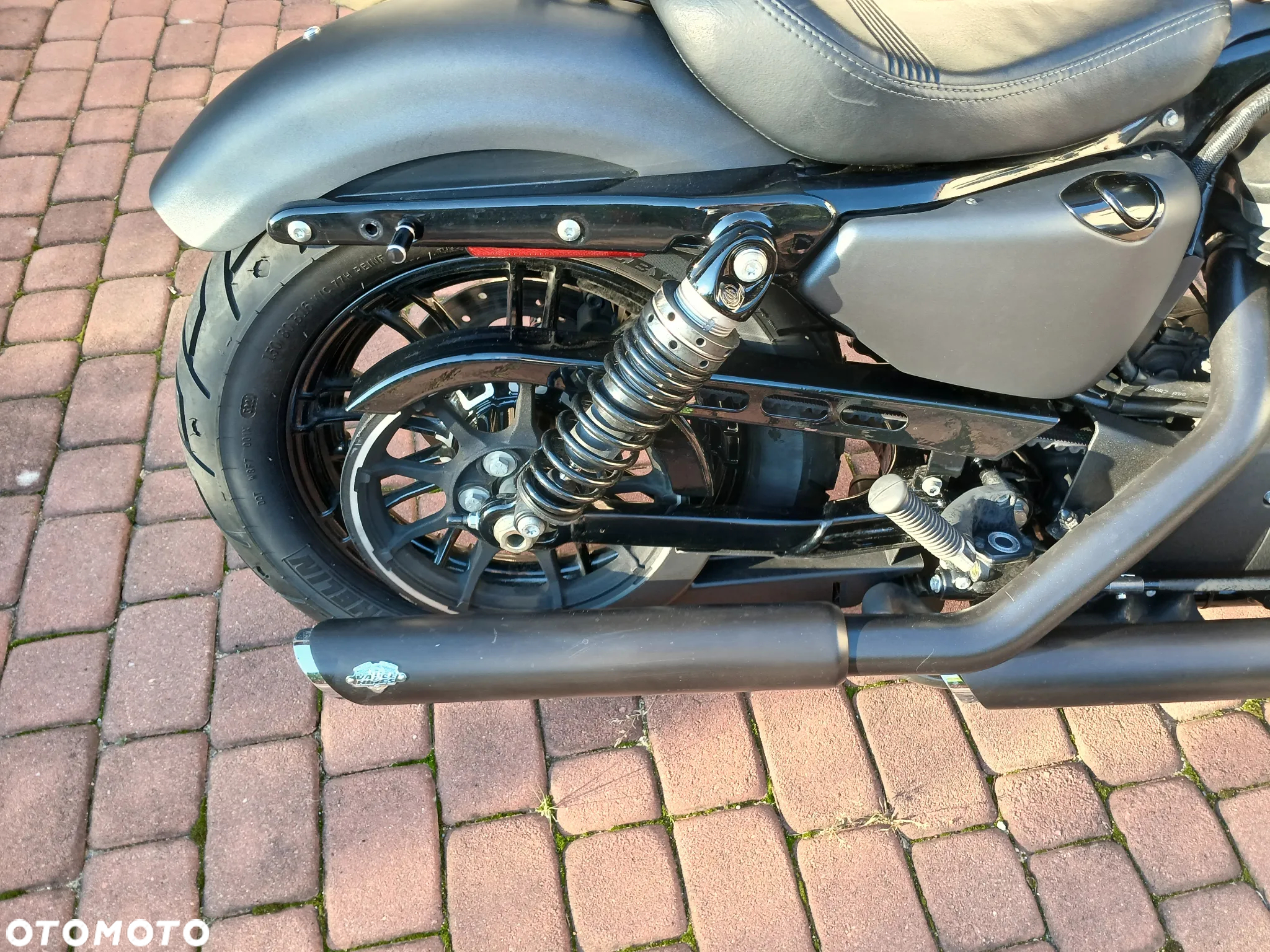 Harley-Davidson Sportster Forty-Eight - 11